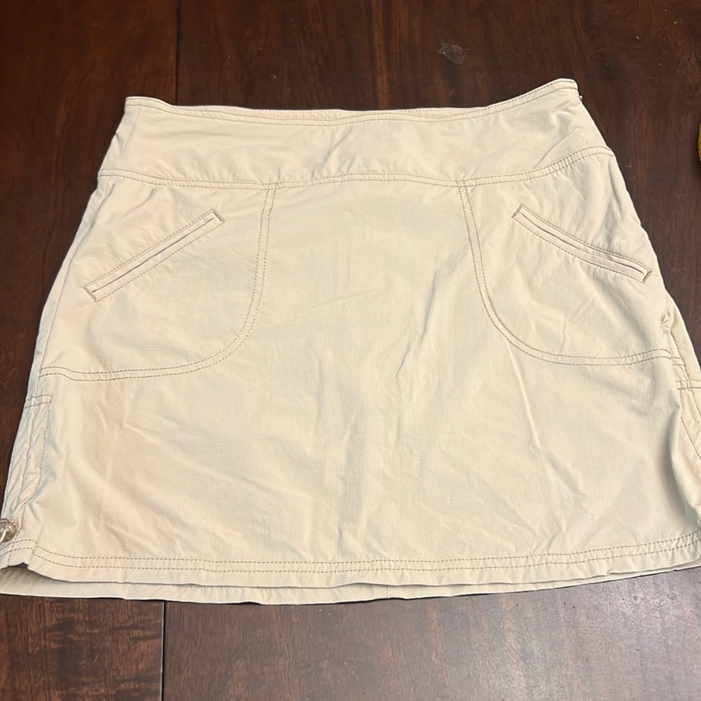 Athleta Tan Skort Lightweight Versatile Design